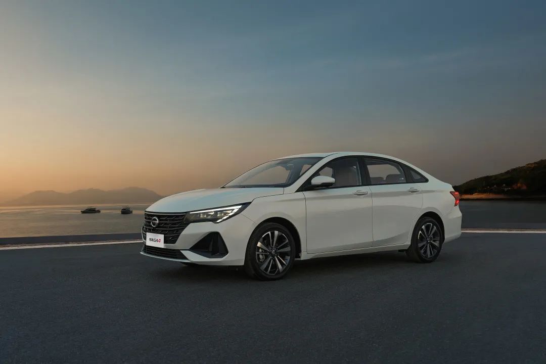 ga4 plus新车大片丨每一处进化 都是惊喜 - 广汽传祺官方网站